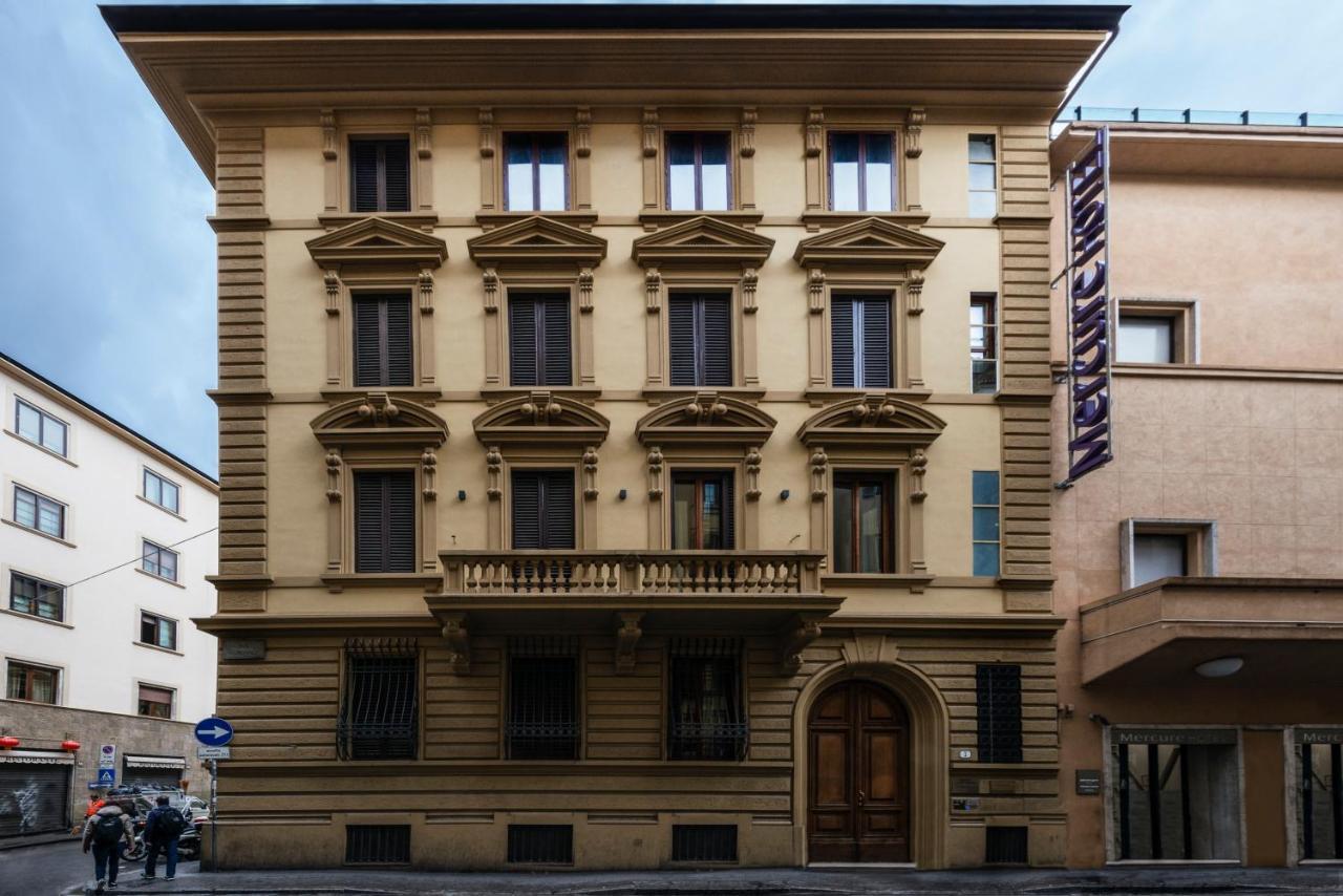 Daphne Guest House Florence Exterior photo